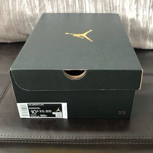 Jordan 1 Box